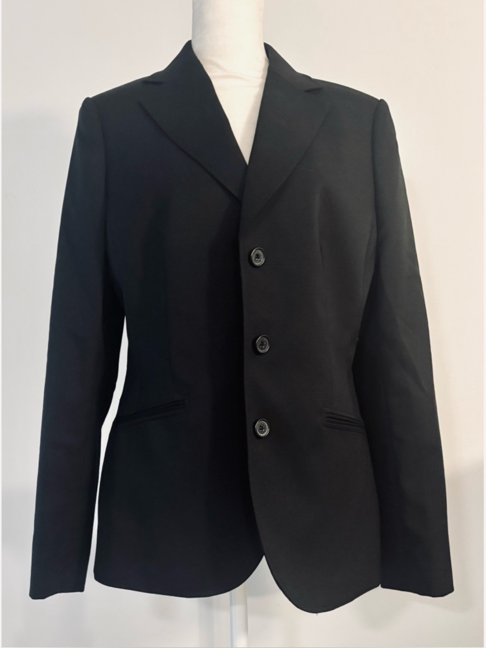 Black Brooks Brothers 346 Women's Three-Button Blazer Jacket NWT- Size 6
